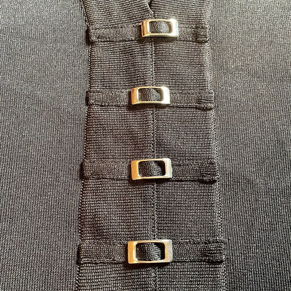 Misook V-Neck Pullover - image 5